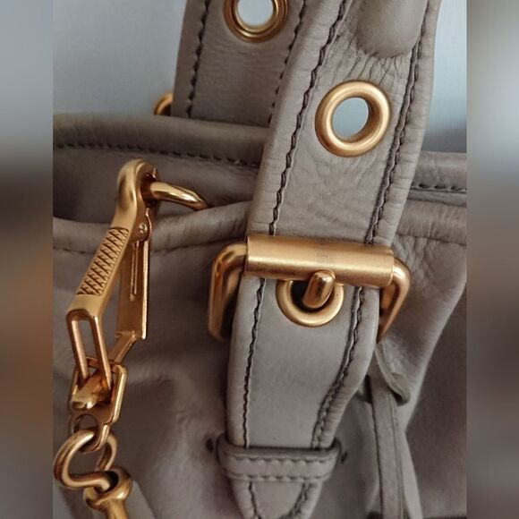 Miu Miu Light gray vitello lux Leather large tote crossbody Bag - Picture 9 of 16